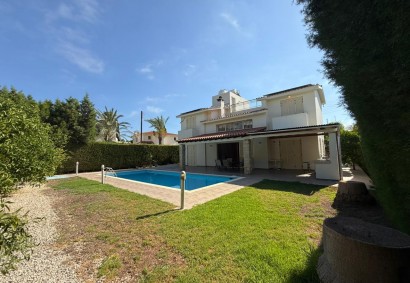 Chlorakas, Paphos Freistehende Villa zum Mieten | BK11691