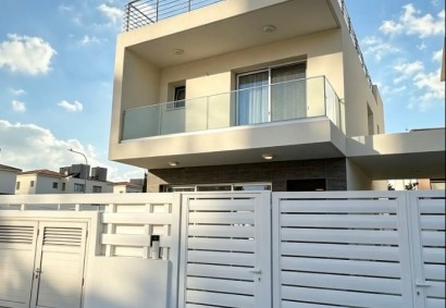 Paphos - Agios Theodoros Freistehende Villa | BK11797