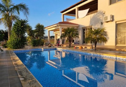 Anarita, Paphos Freistehende Villa zum Mieten | BK11898
